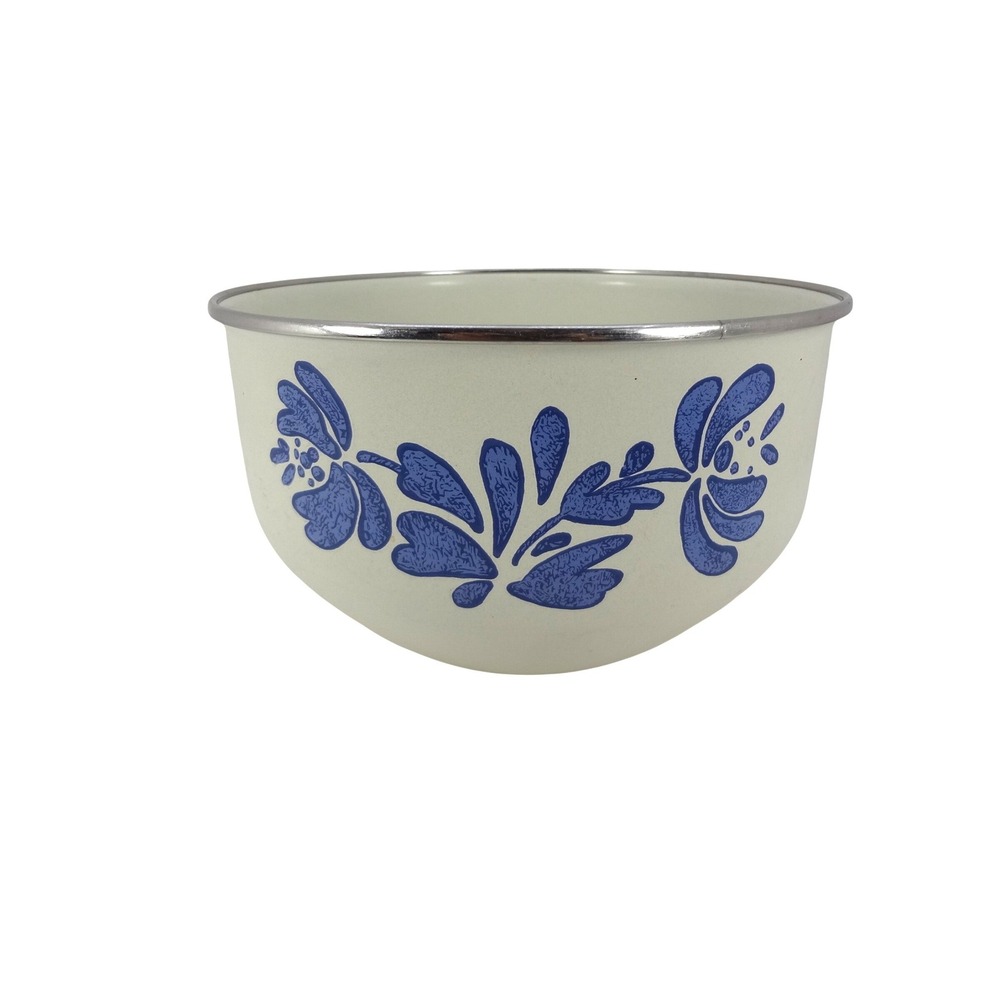 Vintage Pfaltzgraff Yorktown Enamel Mixing Bowl‎ Cream with Blue Floral Pattern